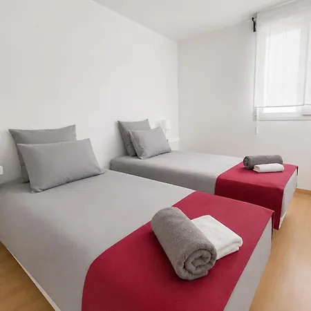 Porte De Paris, Spacieux T3, Terrasse Et Parking *